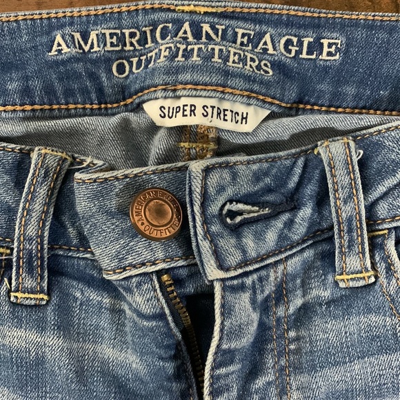 American Eagle Outfitters Women’s Sz 4 Super Stretch Mid-Rise Jegging Ankle - Picture 3 of 4